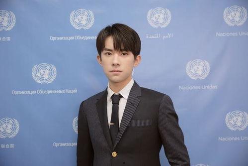 易烊千玺吃瓜娱乐圈,娱乐圈吃瓜背后的故事